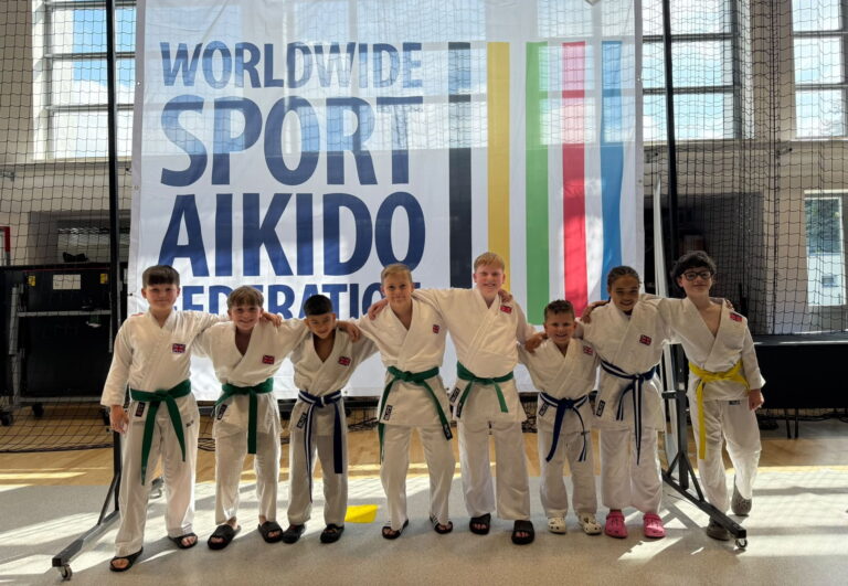 Huddersfield and Bradford juniors at Dan & AJ Gold at the 2026 WSAF World Championships